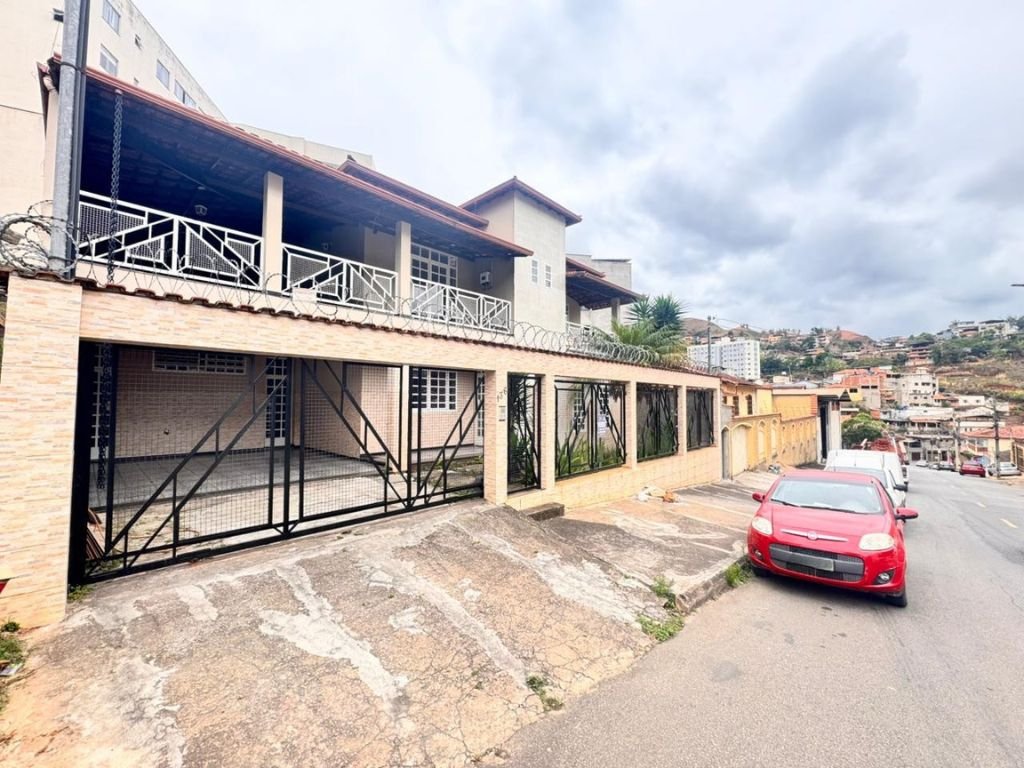 Casa à venda no Mangabeiras